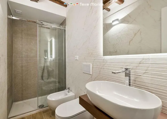 Il Fiore Del Prione, Terre Marine 3* لا سبيتسْيا