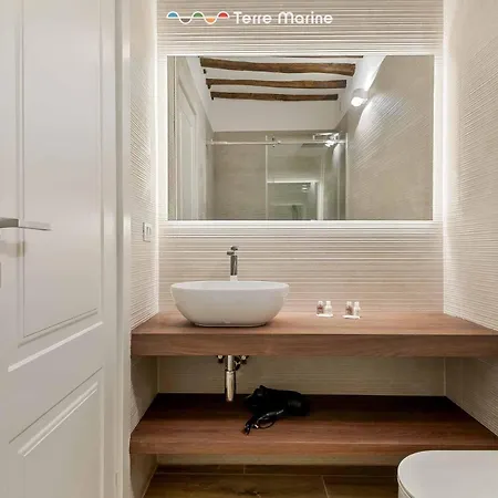 Guest house Il Fiore Del Prione, Terre Marine
